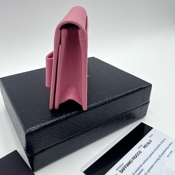 💗🌸PRADA CARD CASE / CARD HOLDER 🌸💗 - Picture 6 of 14